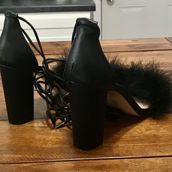 BCBGeneration Bing Heeled Sandal~Black~Size 8 - Picture 8 of 12